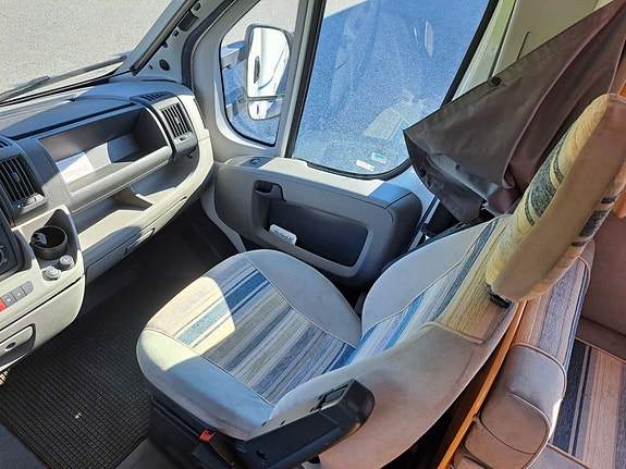 Adria A 690 DK Våningssäng + Alkov 30 of 30