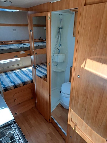 Adria A 690 DK Våningssäng + Alkov 24 of 30