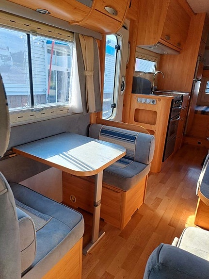 Adria A 690 DK Våningssäng + Alkov 11 of 30