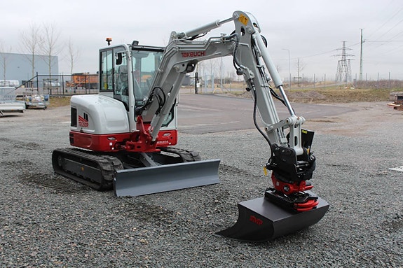 Takeuchi TB350,TB 350 Rototilt 3 skopor 3 of 11