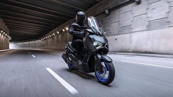Yamaha XMAX 300 *KAMPANJPRIS* 4 of 7