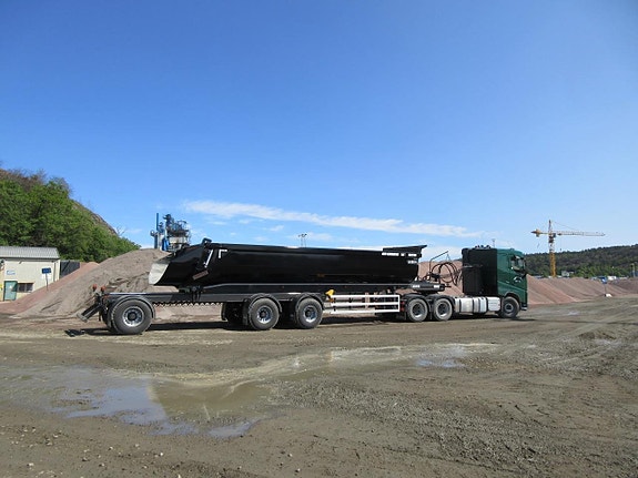 KOLSTAD 58T Schakt tipp trailer 2 of 6