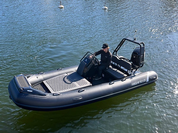 Highfield 460 Sport. Mercury 60 hk EFI.