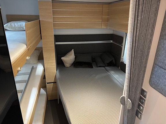 Adria ADORA 593 UK Barnkammare KAMPANJPRIS 4 of 8