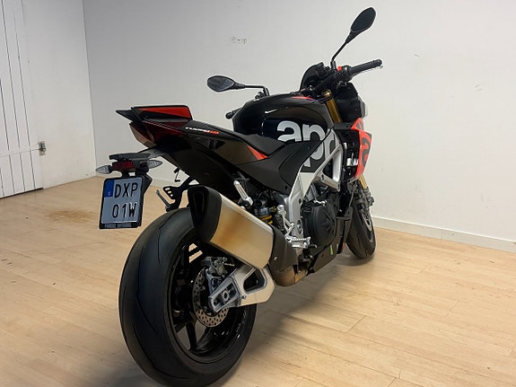 Aprilia Tuono V4 1100 Factory Endast 153 mil Omg Lev. ! 5 of 5
