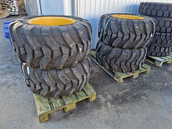 Camso 500/45-20 2 of 4