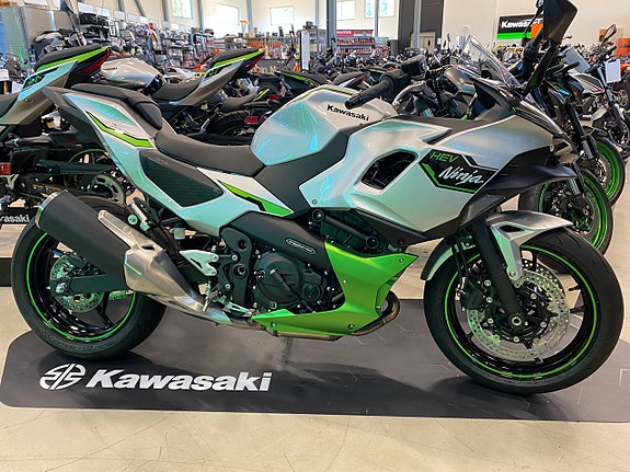 Kawasaki Ninja 7 Hybrid HEV