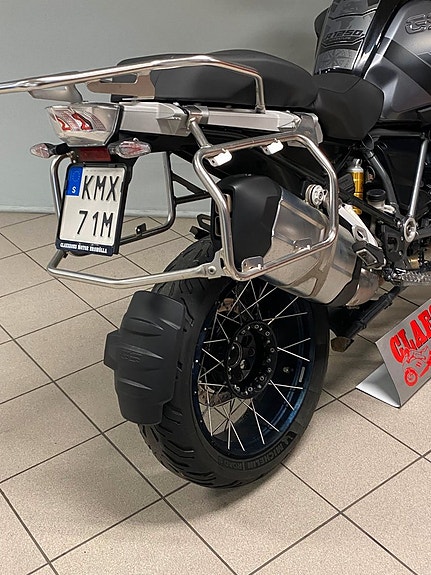 BMW R 1250 GS Adventure 3 of 5