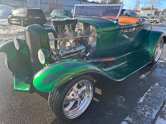 Ford De Luxe Phaeton 180A 5 of 5