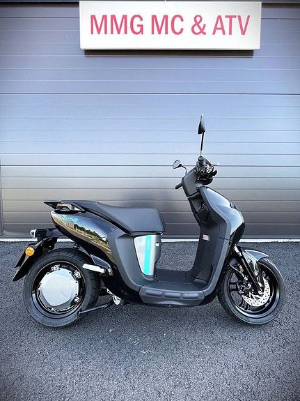 Yamaha Neo´s 2 of 17