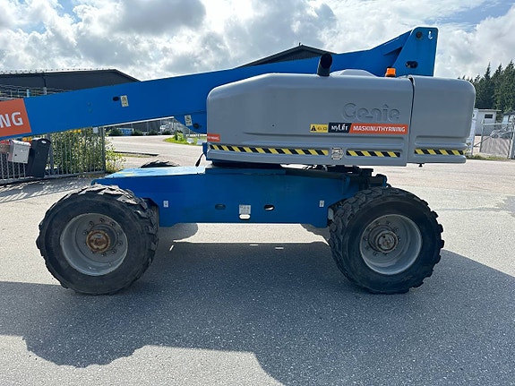 Bomlift Diesel Genie S85 4 of 5
