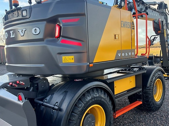 Volvo EWR150F hjulgrävare 4 of 6