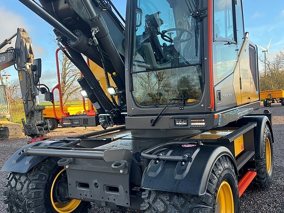 Volvo EWR150F hjulgrävare 2 of 6
