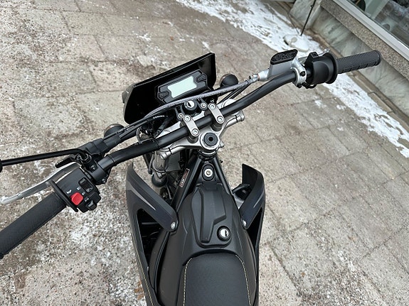 Rieju MRT Black Edition | Yellow | Crossmoped | KÖP ONLINE 9 of 9