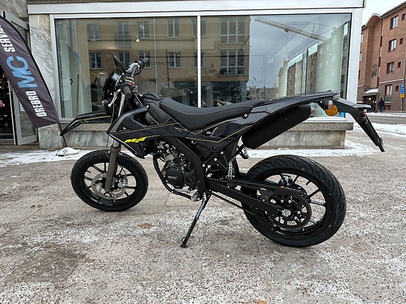 Rieju MRT Black Edition | Yellow | Crossmoped | KÖP ONLINE 7 of 9
