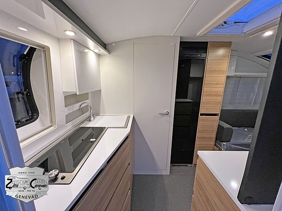 Adria Action 391 LH (ny) 4 of 14