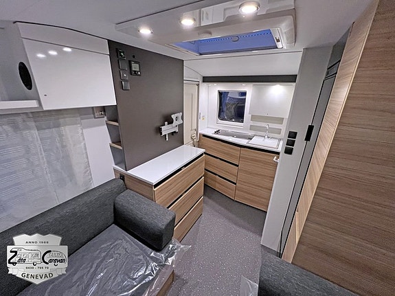 Adria Action 391 LH (ny) 14 of 14