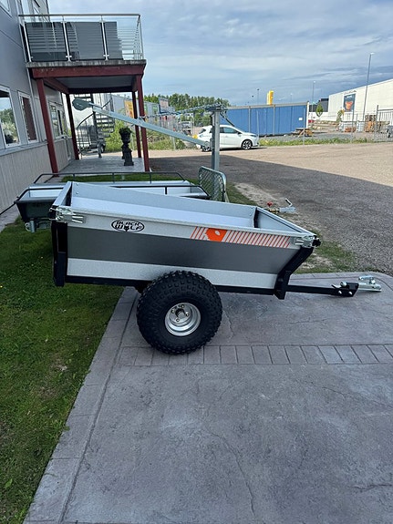 -- ATV Vagn 4 of 8