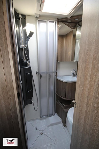 Kabe Travel Master Royal I 810 LQB 15 of 16