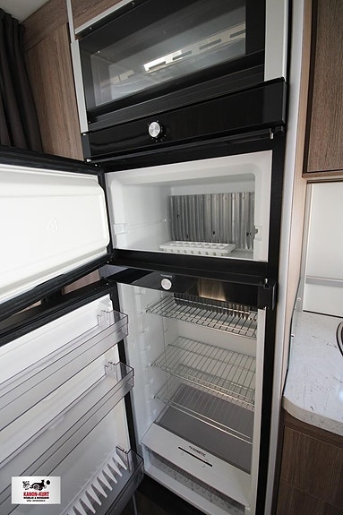 Kabe Travel Master Royal I 810 LQB 13 of 16