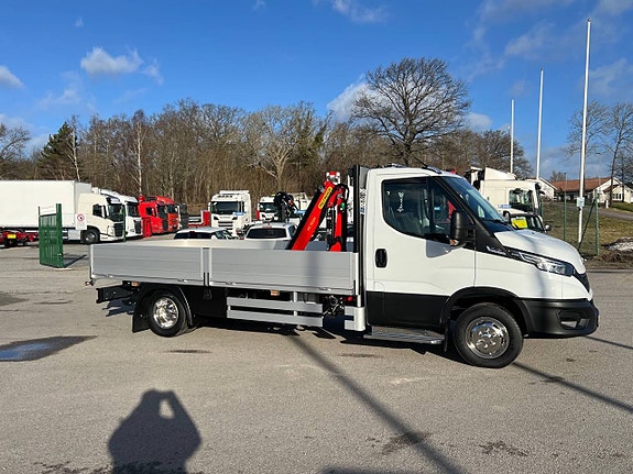 Iveco Daily 50C18 A8 Hi-Matic Kranbil Fjärrstyrd Kran 3 of 12