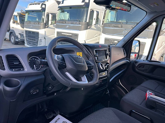 Iveco Daily 50C18 A8 Hi-Matic Kranbil Fjärrstyrd Kran 12 of 12