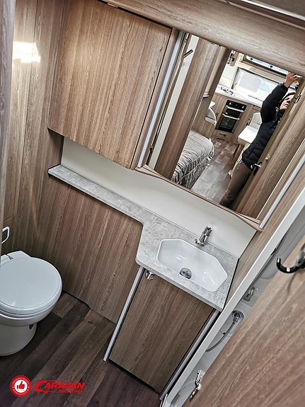 Kabe Imperial 630 E2-TDL FK KS / Markis / Tandem 14 of 22