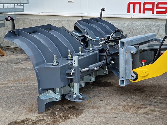 Wacker Neuson WL52 med vikplog 2,8m 7 of 12