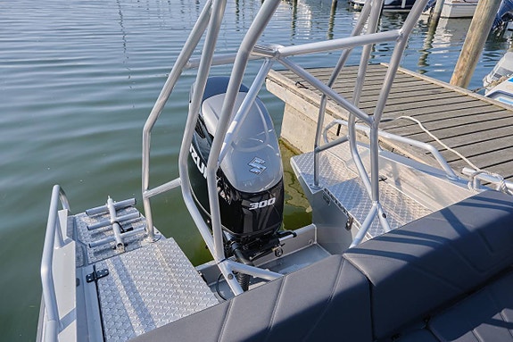 UMS 805DC med Mercury 200 ProXS - MAFFIG BOWRIDER PÅ 8M 10 of 12