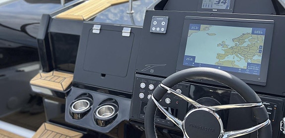 Finnmaster T8 + YAMAHA F300 -24 2 of 5