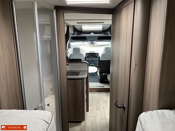 Kabe Travel Master Royal X 780 LGB 20 of 21