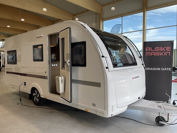 Adria Adora 502 UL / Alde / Långbäddar / Panorama fönster /