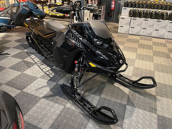 Ski-doo Summit Expert 154 850 E-Tec -25 *Kampanj -27.000:-*
