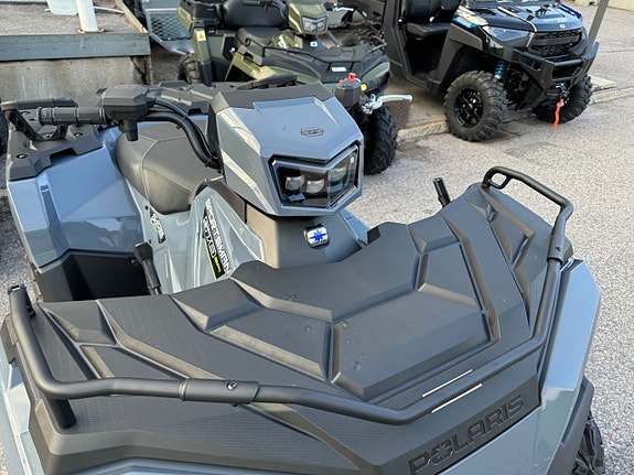 Polaris SPORTSMAN 570 EPS DELUXE TURF - 26 10 of 12