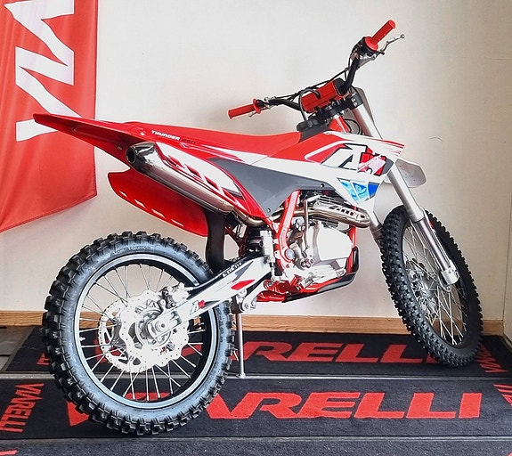 Apollo Thunder 250cc 21/18 Cross | Butiksexemplar i nyskick 3 of 5