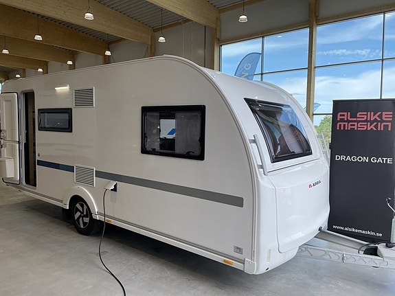 Adria Altea 542 PK Barnkammare / EL-Patron / 1400kg / 3-våningssäng