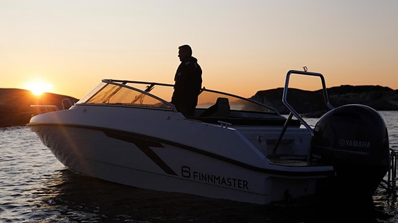 Finnmaster T6 -24 med Yamaha F150 XB -26 9 of 10