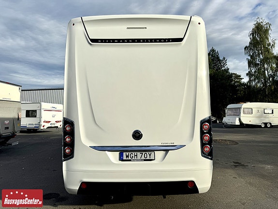 Niesmann Flair 920 LW - (2022) Liner / Energy paket 24 mån Gar-försäk 2 of 21
