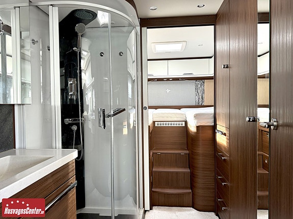 Niesmann Flair 920 LW - (2022) Liner / Energy paket 24 mån Gar-försäk 9 of 21