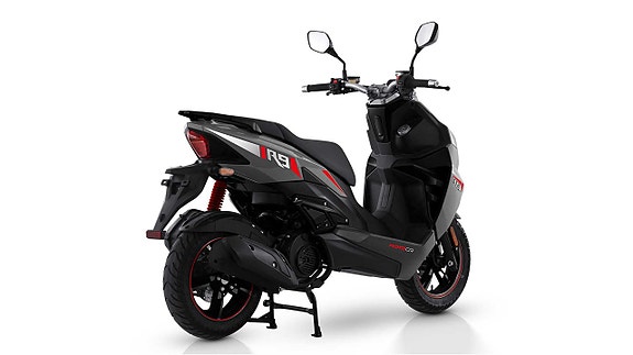 MOTO CR R9 SP T4 EFI Klass 1 (45km/h) 7 of 12