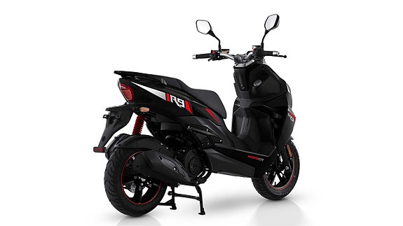MOTO CR R9 SP T4 EFI Klass 1 (45km/h) 8 of 12