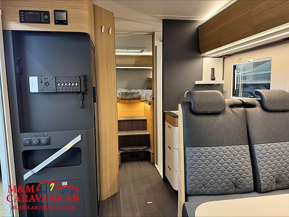 Adria Coral Plus 670 SL Långbäddar 6 of 17