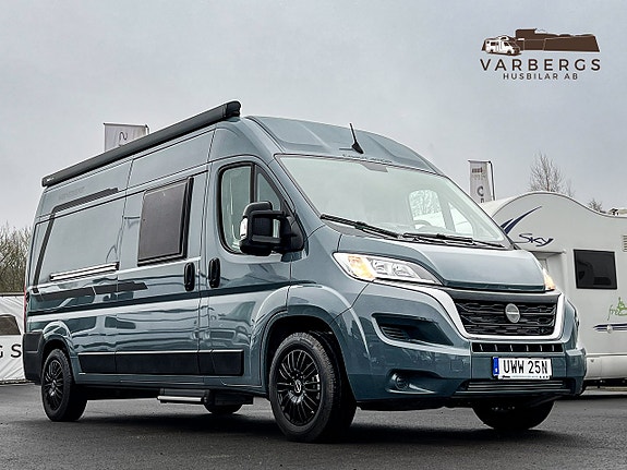 Weinsberg 600 MQ CC LiOn AUT Vinterpaket 17" Fabriksgaranti fr. 3995kr/mån Borbet 17" alu. *9-vxl AUT* Golvvärme, El-pat