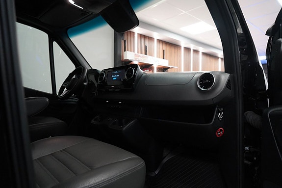 Mercedes-Benz Sprinter  Dovra RIG X-750 4,95% 14 of 30
