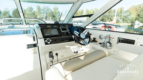 Sea Ray 450 Sundancer | 2x Cummins QSB480 28 of 30