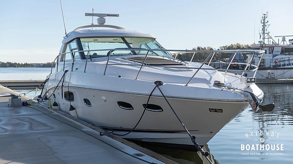 Sea Ray 450 Sundancer | 2x Cummins QSB480 7 of 30