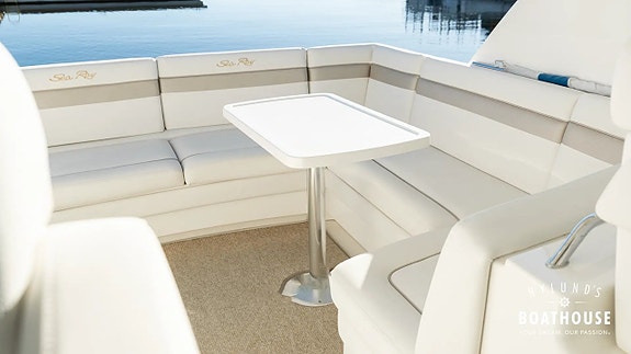 Sea Ray 450 Sundancer | 2x Cummins QSB480 24 of 30