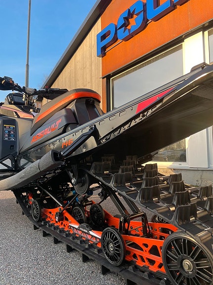 Polaris 9R Switchback ASSAULT 146 DEMO 3 of 6