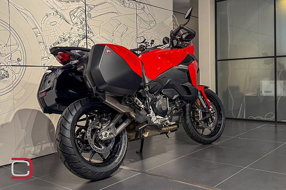 Ducati Multistrada V2 S Travel 3 of 4