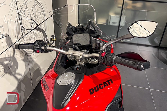 Ducati Multistrada V2 S Travel 4 of 4
